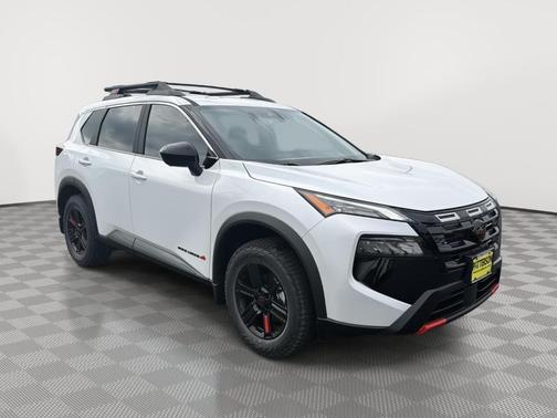 Everest White P 2026 Nissan Rogue Rock Creek