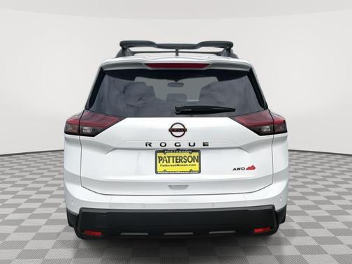 Everest White P 2026 Nissan Rogue Rock Creek
