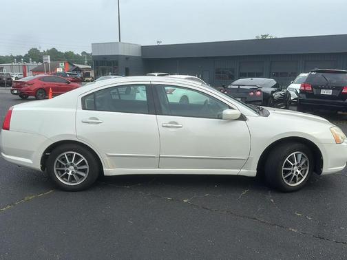 2005 Mitsubishi Galant ES