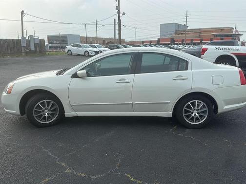 2005 Mitsubishi Galant ES