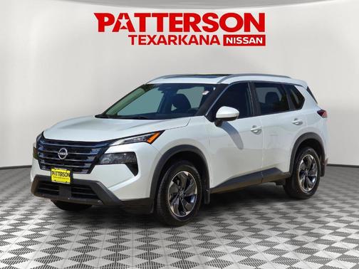 Everest White P 2024 Nissan Rogue SV
