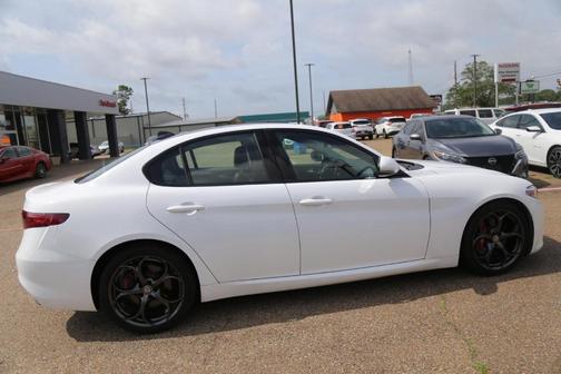 2019 Alfa Romeo Giulia Ti
