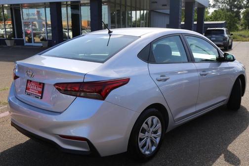 2021 Hyundai Accent SE