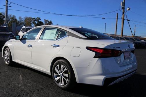 2025 Nissan Altima S