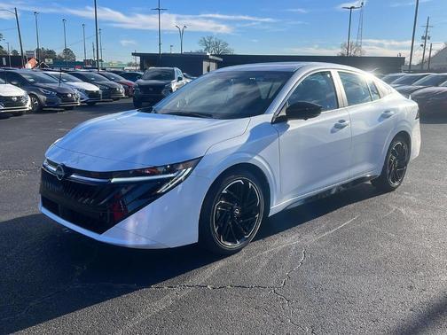 2026 Nissan Sentra SR