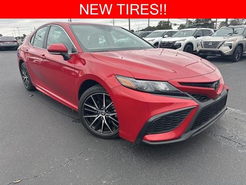 2023 Toyota Camry SE