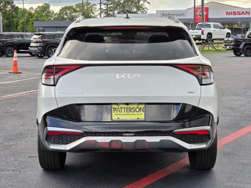 Snow White Pearl 2025 Kia Sportage Hybrid SX-Prestige