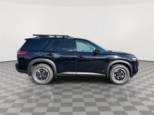 Black 2026 Nissan Pathfinder Rock Creek