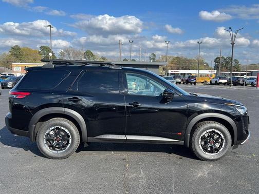 2026 Nissan Pathfinder Rock Creek