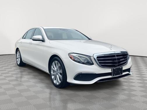 Polar White 2017 Mercedes-Benz E-Class E 300 Luxury