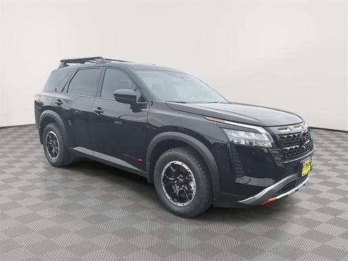 Black 2026 Nissan Pathfinder Rock Creek