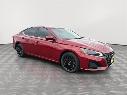 Scarlet Ember 2026 Nissan Altima 2.5 SV
