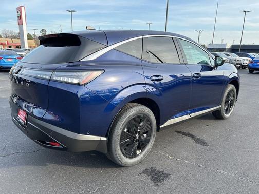 2025 Nissan Murano SV