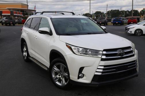 2017 Toyota Highlander Limited