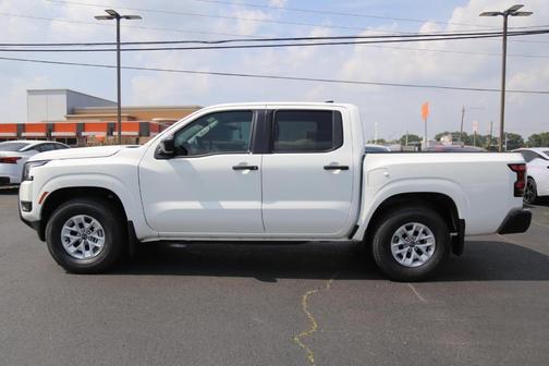 2025 Nissan Frontier S