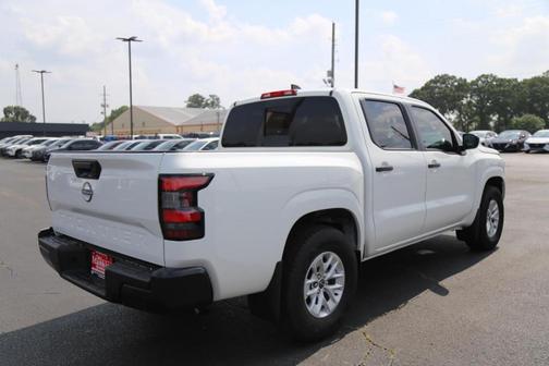 2025 Nissan Frontier S
