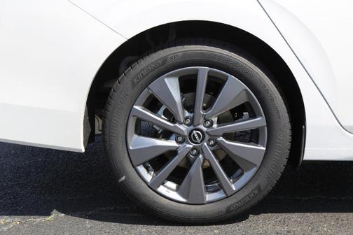 Aspen White 2026 Nissan Sentra SL