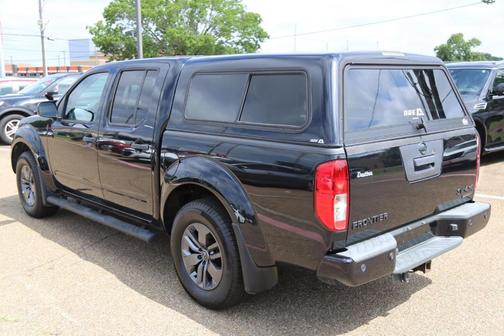 2020 Nissan Frontier SV