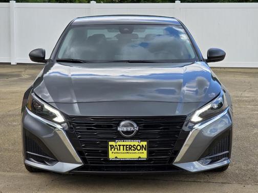 Gun Metallic 2025 Nissan Altima S