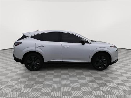 Everest White P 2026 Nissan Murano SL
