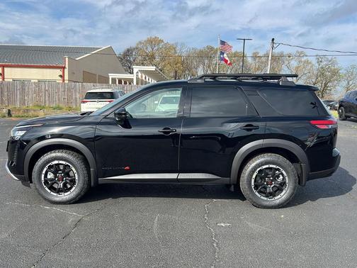 2026 Nissan Pathfinder Rock Creek