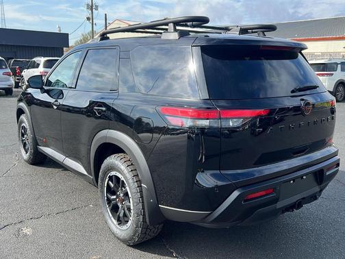 2026 Nissan Pathfinder Rock Creek