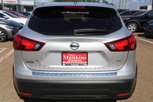 2017 Nissan Rogue Sport S