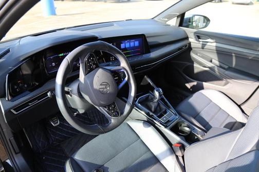 2024 Volkswagen Golf R 2.0T