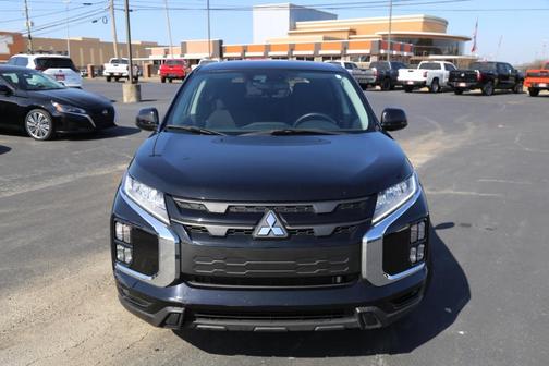 2023 Mitsubishi Outlander Sport LE