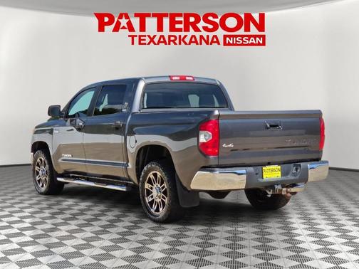 Black 2014 Toyota Tundra SR5