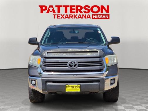 Black 2014 Toyota Tundra SR5