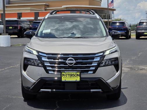 2t Chpn Blk Roo 2026 Nissan Rogue Platinum