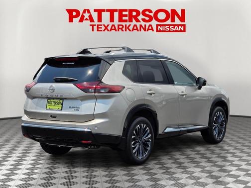 2t Chpn Blk Roo 2026 Nissan Rogue Platinum