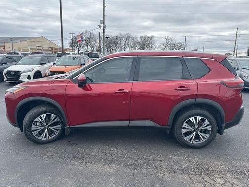 2021 Nissan Rogue SV