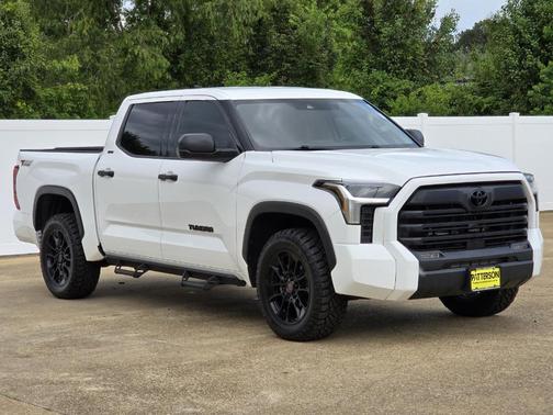 Ice 2023 Toyota Tundra SR5