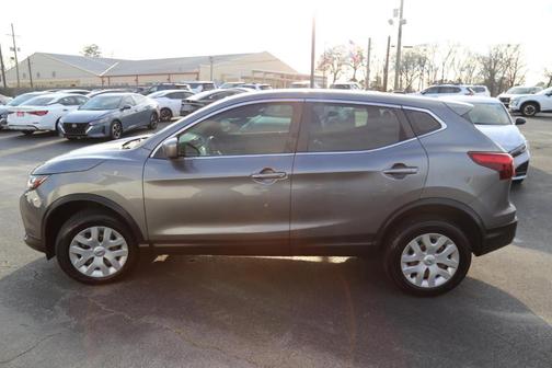 2018 Nissan Rogue Sport S