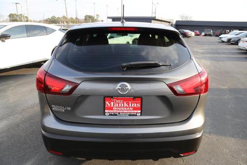 2018 Nissan Rogue Sport S