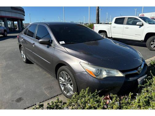 2015 Toyota Camry SE