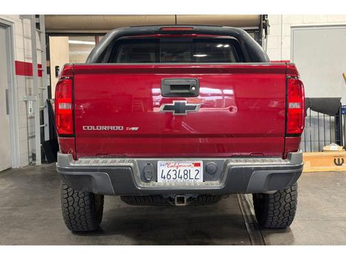 Red 2018 Chevrolet Colorado ZR2