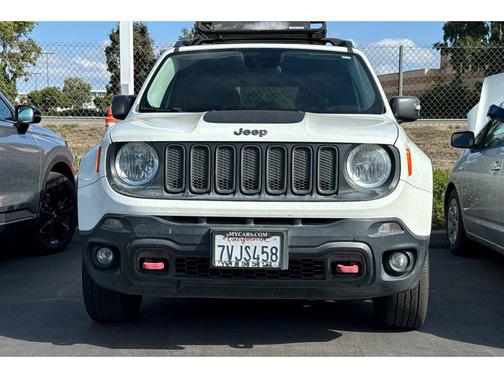 2016 Jeep Renegade Trailhawk