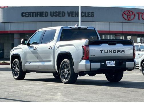 2022 Toyota Tundra Hybrid Platinum