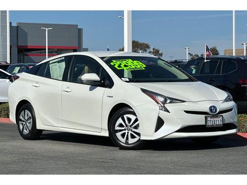 2016 Toyota Prius Two Eco