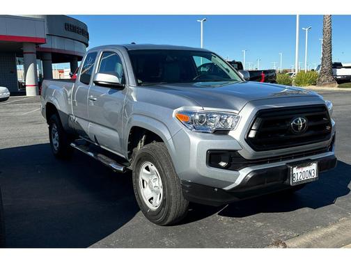 2023 Toyota Tacoma SR