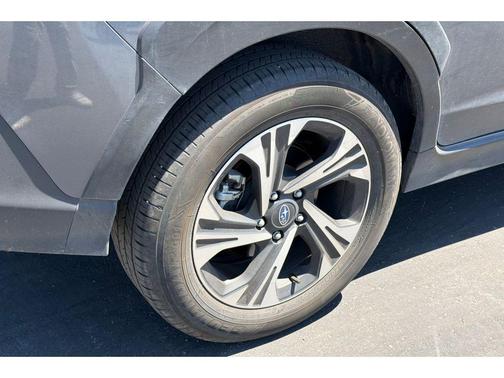 Magnetite Gray Metallic/Crystal Black Silica 2025 Subaru Crosstrek Premium