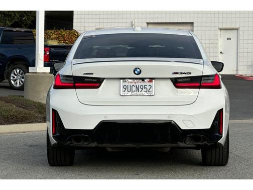 2025 BMW M340 xDrive