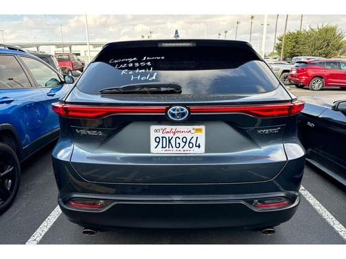 2022 Toyota Venza LE