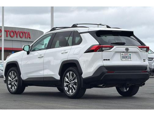 Super White 2020 Toyota RAV4 XLE Premium