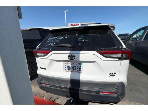Super White 2020 Toyota RAV4 XLE Premium