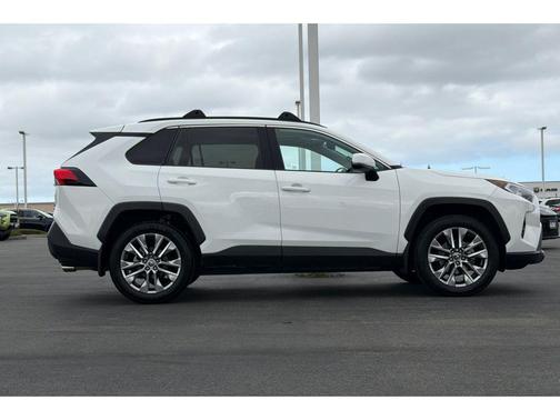 Super White 2020 Toyota RAV4 XLE Premium
