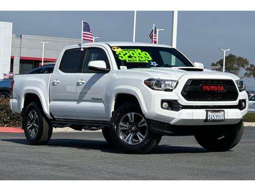 2019 Toyota Tacoma SPORT